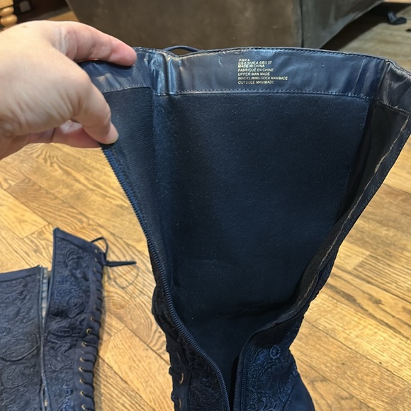 Anika Blue Floral Lace Boots Size 6.5 - Picture 9 of 11